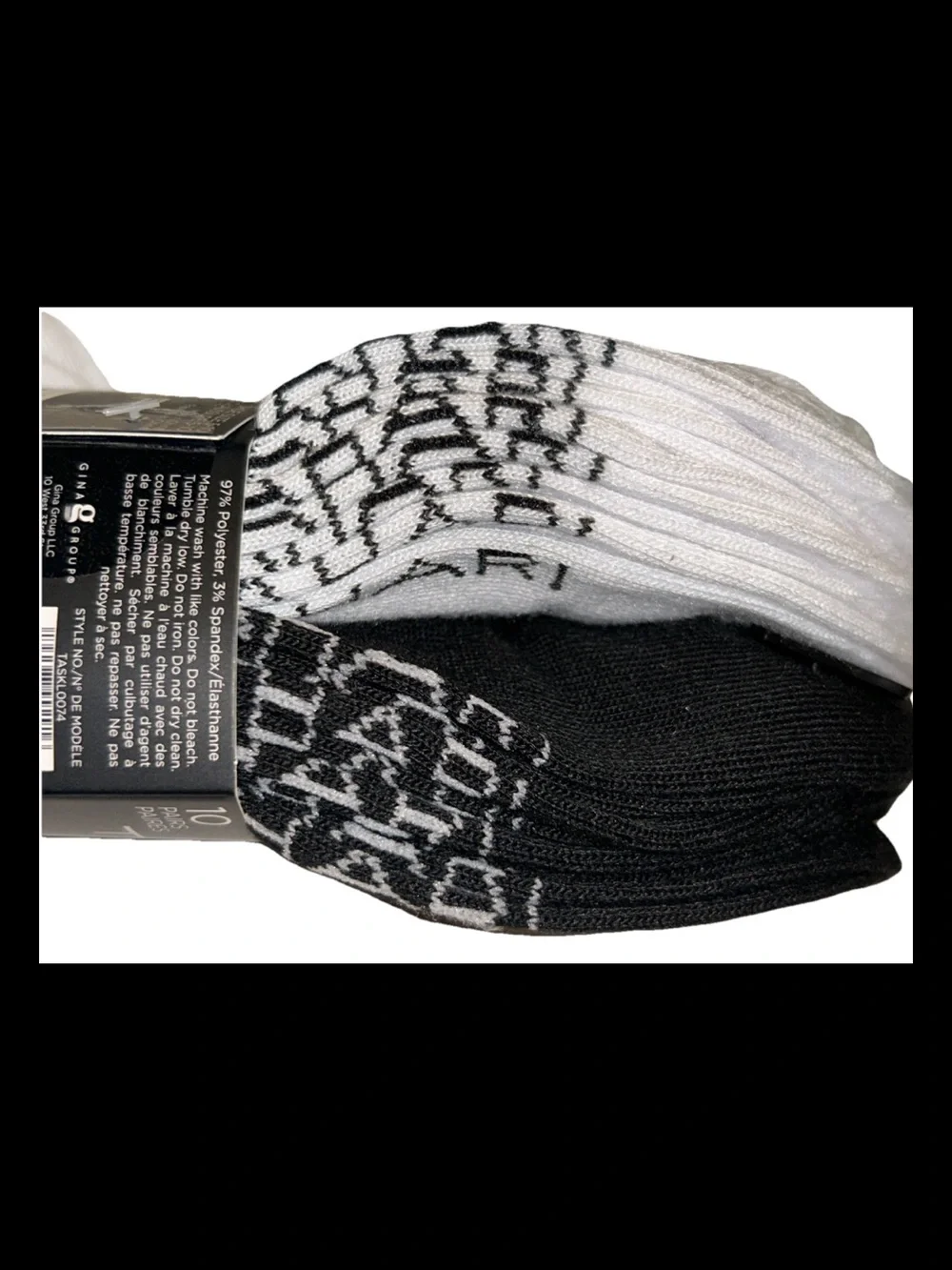 Tahari Quarters Socks 10 Pairs Women Shoe Size 5-10 Black & White w Logo NEW $36